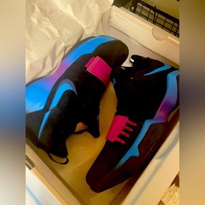 Authentic “Brand New”- Paul George PG1 Size 15